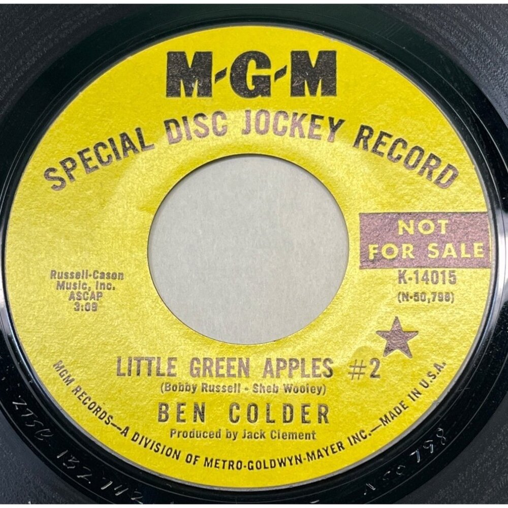 Ben Colder Little Green Apples / Pretty World 45 Vinyl Country Promo Sheb Wooley